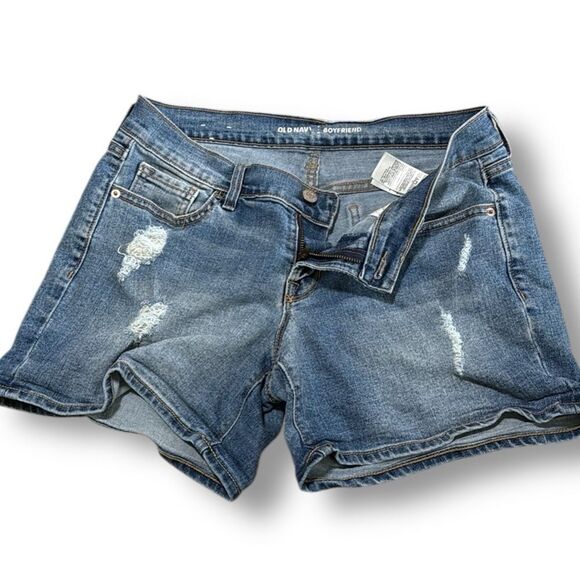 Old Navy Boyfriend Distressed Comfort Jean Shorts size 4 - Picture 12 of 12